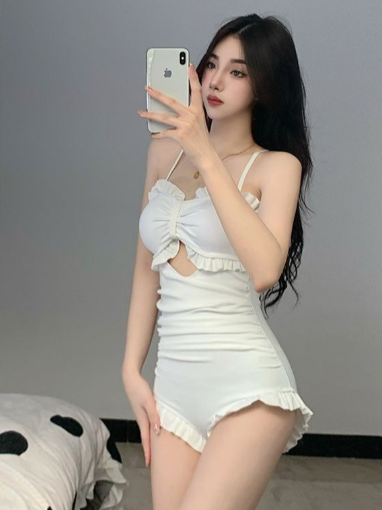 Swimwear - Ladies Romantic Conservative Athletic Swimwear Full